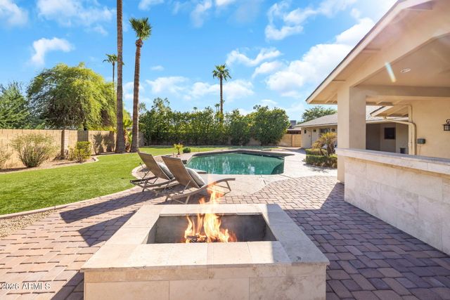 5905 E BERYL Avenue, Paradise Valley, AZ 85253