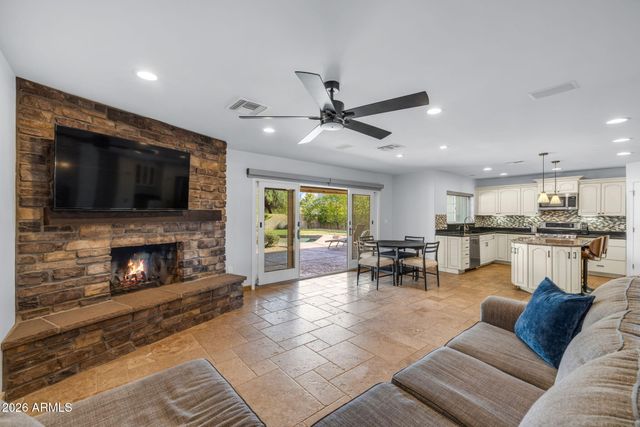 5905 E BERYL Avenue, Paradise Valley, AZ 85253