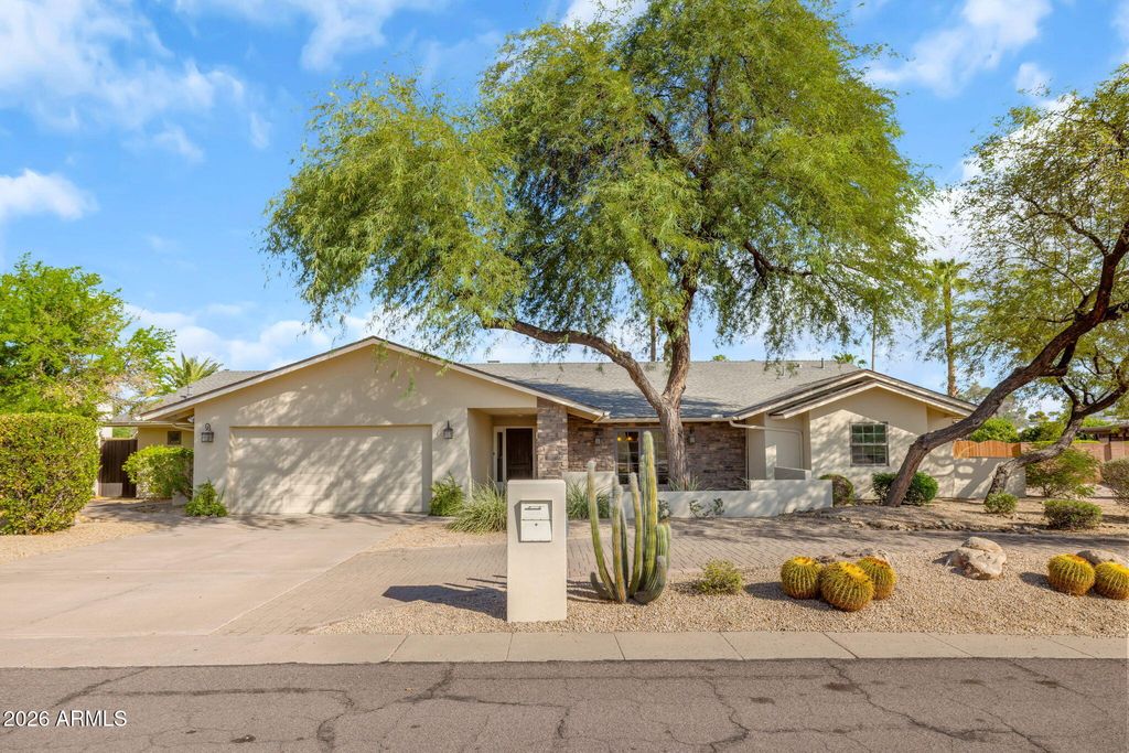 5905 E BERYL Avenue, Paradise Valley, AZ 85253 — photo 2