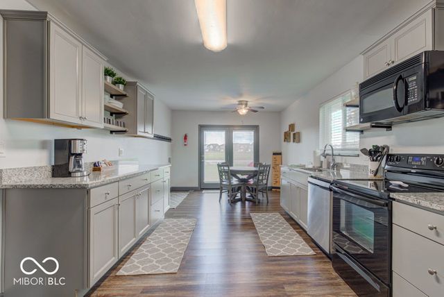 17128 Towne Road, Westfield, IN 46074