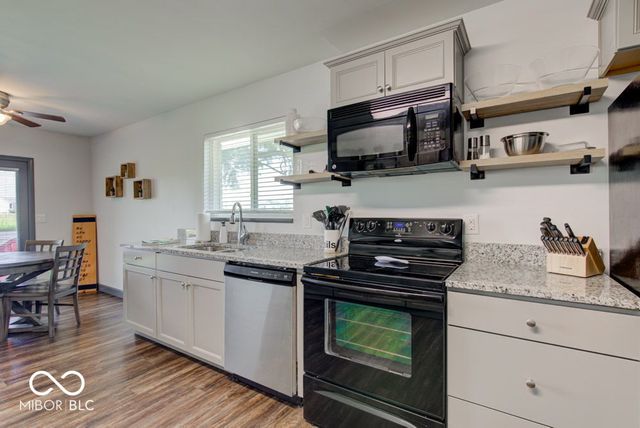 17128 Towne Road, Westfield, IN 46074