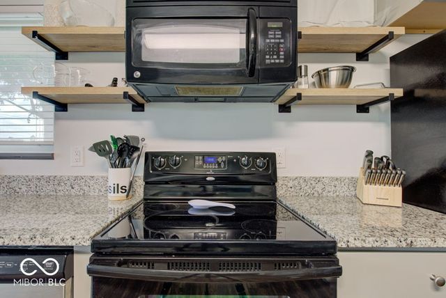 17128 Towne Road, Westfield, IN 46074