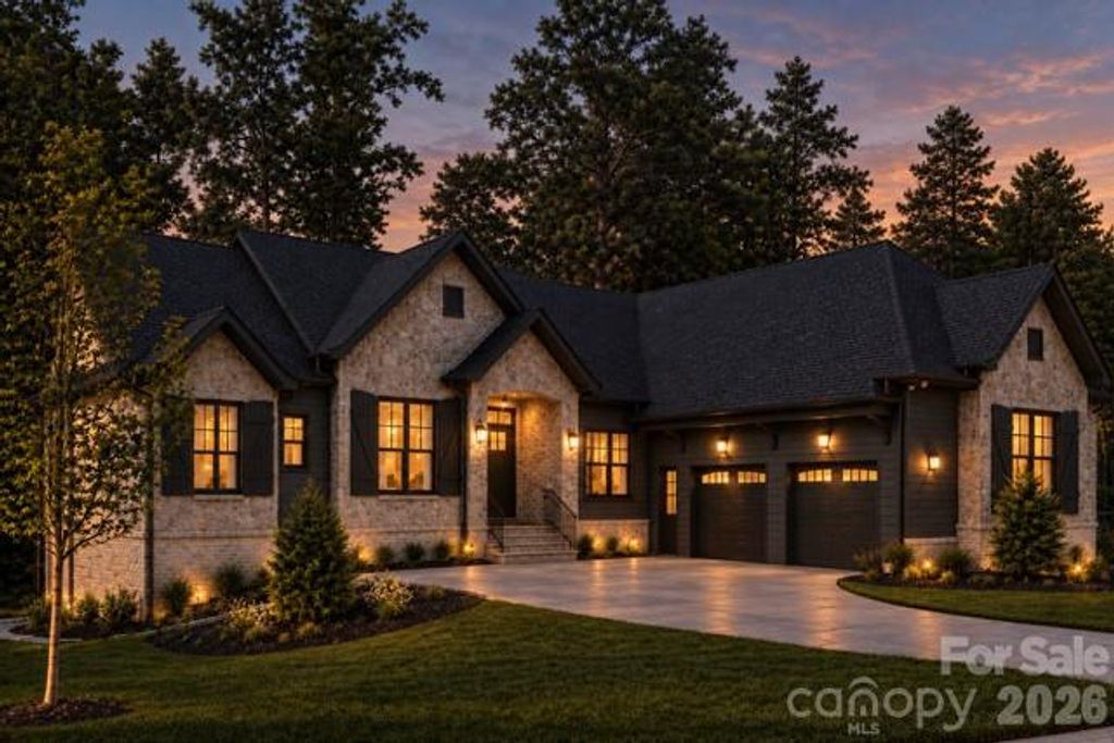 1915 Miners Creek Drive, Lincolnton, NC 28092