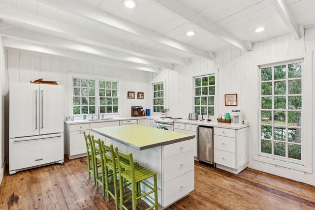 44 Hook Drive, Pawleys Island, SC 29585