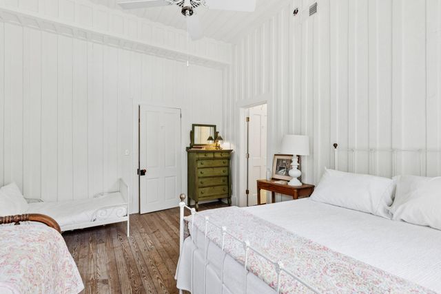 44 Hook Drive, Pawleys Island, SC 29585