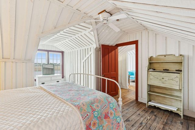 44 Hook Drive, Pawleys Island, SC 29585