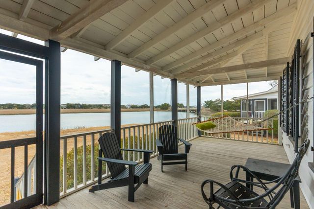 44 Hook Drive, Pawleys Island, SC 29585