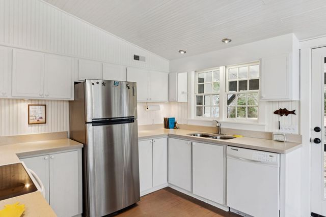 44 Hook Drive, Pawleys Island, SC 29585