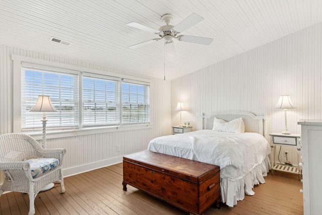 44 Hook Drive, Pawleys Island, SC 29585