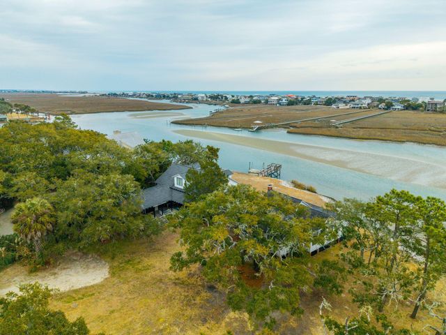 44 Hook Drive, Pawleys Island, SC 29585