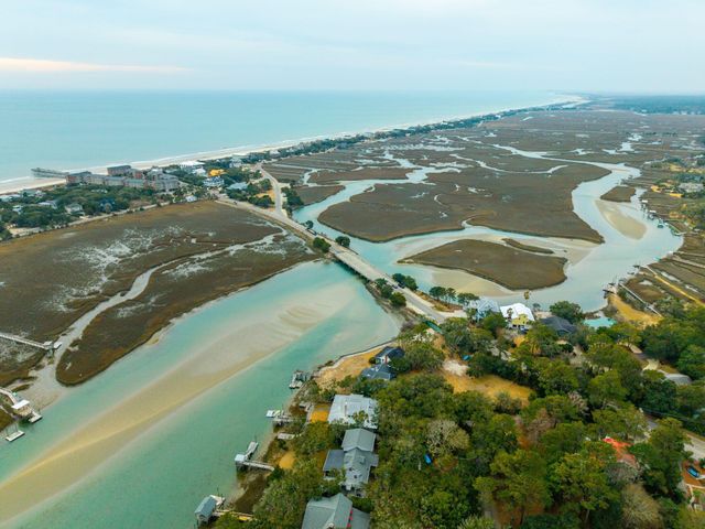 44 Hook Drive, Pawleys Island, SC 29585