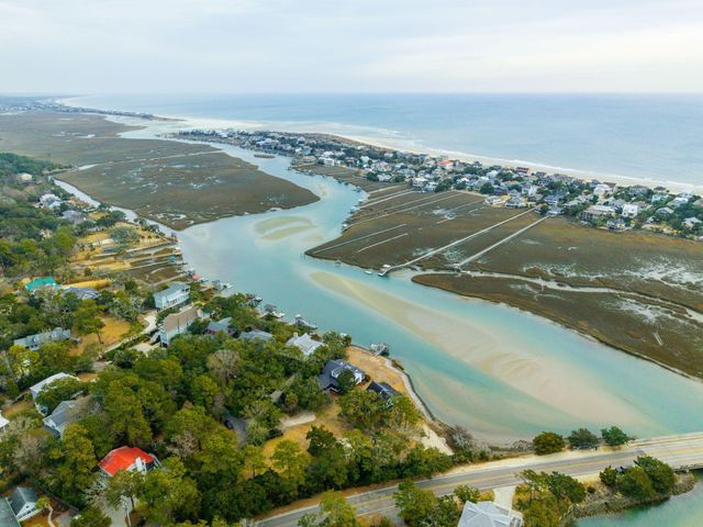 44 Hook Drive, Pawleys Island, SC 29585