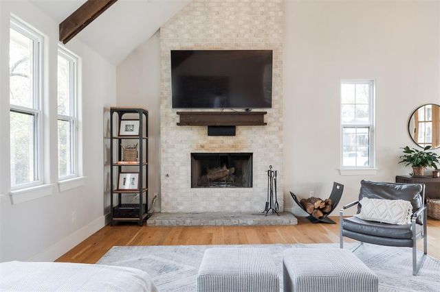 725 E Clegern Place Court, Edmond, OK 73034