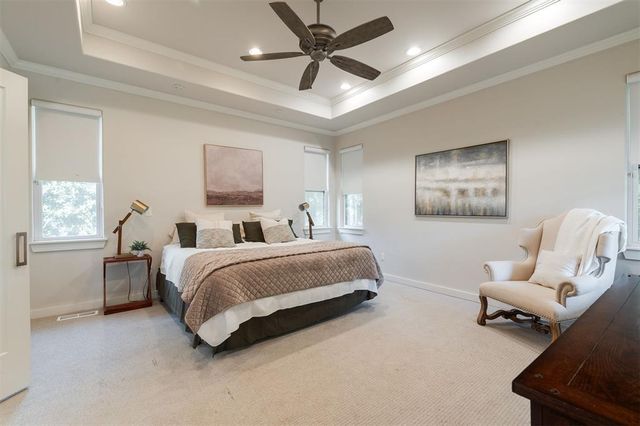 725 E Clegern Place Court, Edmond, OK 73034