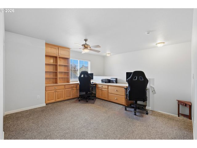 804 N 26TH Ave, Cornelius, OR 97113