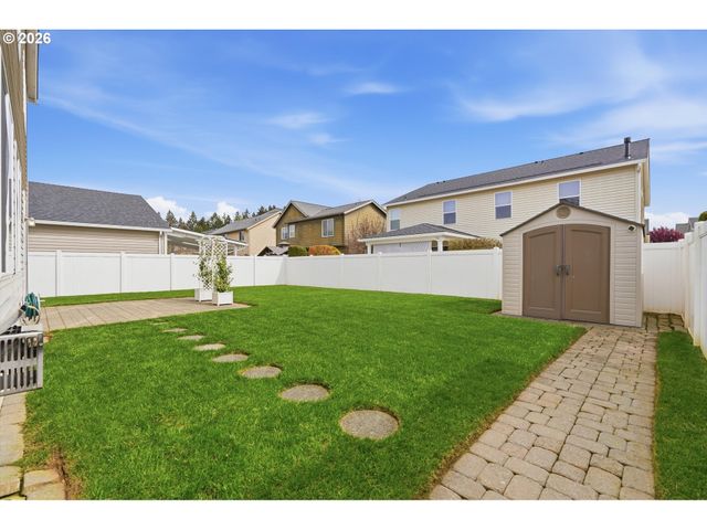 804 N 26TH Ave, Cornelius, OR 97113