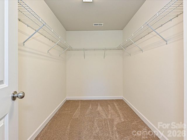 9238 Glenburn Lane, Charlotte, NC 28278