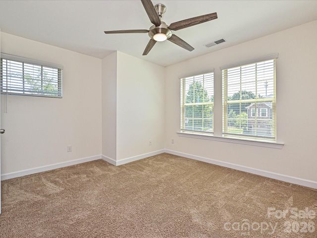 9238 Glenburn Lane, Charlotte, NC 28278