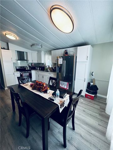 1155 S Riverside Avenue 25, Rialto, CA 92376