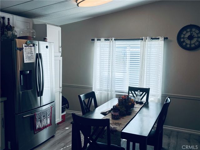 1155 S Riverside Avenue 25, Rialto, CA 92376