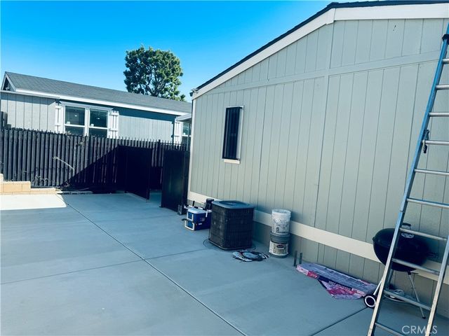 1155 S Riverside Avenue 25, Rialto, CA 92376