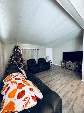 1155 S Riverside Avenue 25, Rialto, CA 92376