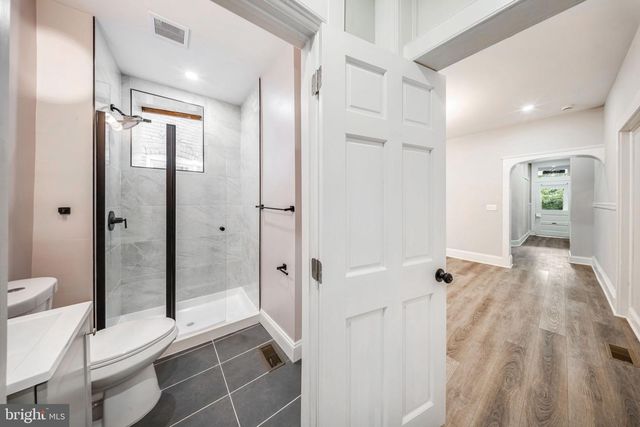 2617 N CALVERT ST, Baltimore, MD 21218