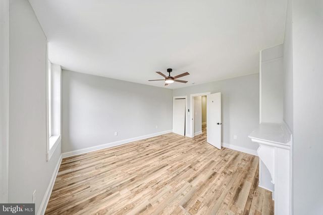 2617 N CALVERT ST, Baltimore, MD 21218