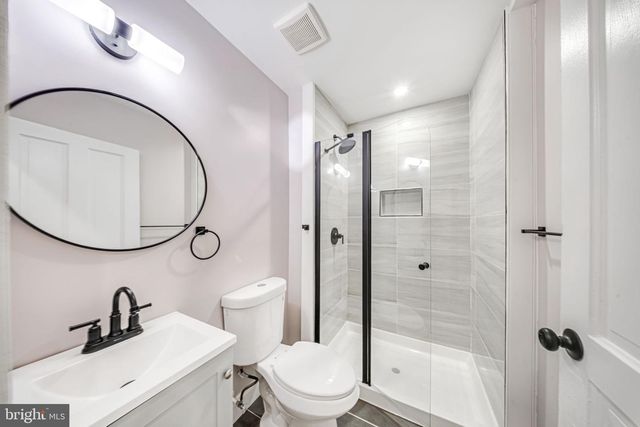 2617 N CALVERT ST, Baltimore, MD 21218