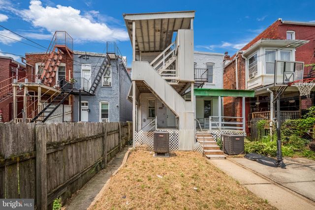 2617 N CALVERT ST, Baltimore, MD 21218