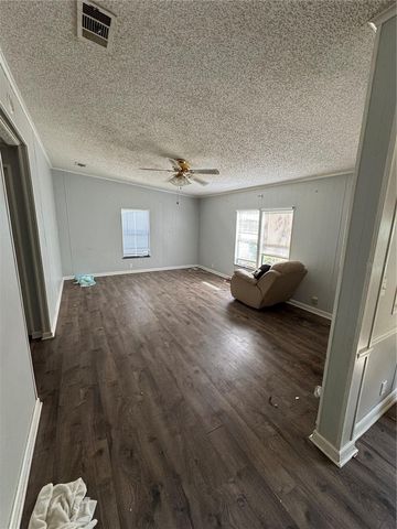 4266 COUNTY ROAD 691, Webster, FL 33597