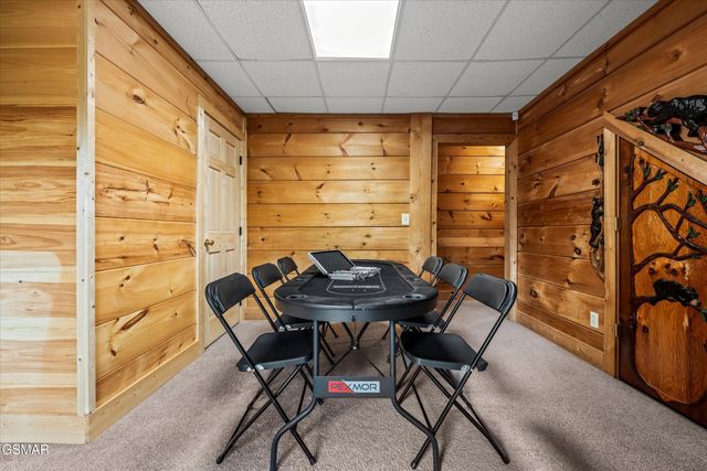 4160 Chamberlain Lane, Sevierville, TN 37862