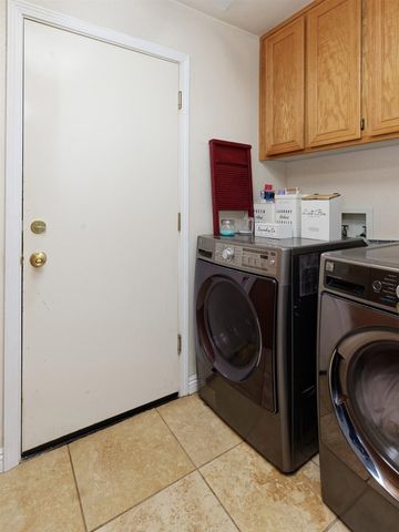 15109 15109 Shining Star Ln, San Leandro, CA 94579