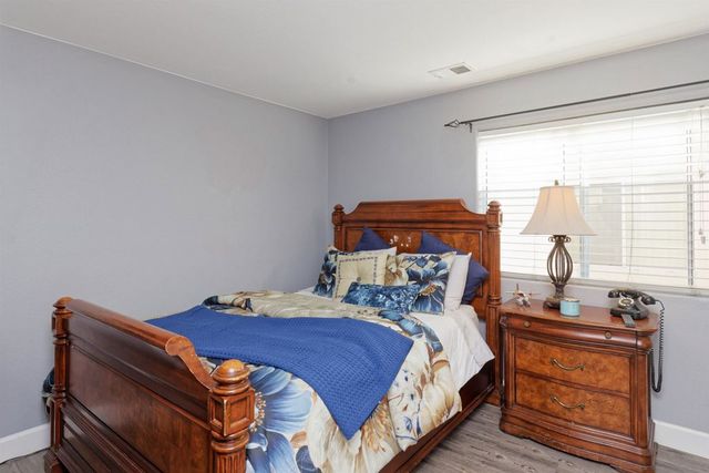 15109 15109 Shining Star Ln, San Leandro, CA 94579