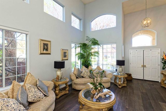 15109 15109 Shining Star Ln, San Leandro, CA 94579