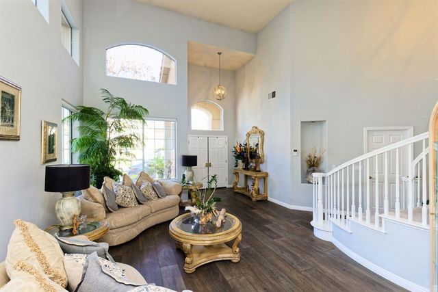 15109 15109 Shining Star Ln, San Leandro, CA 94579