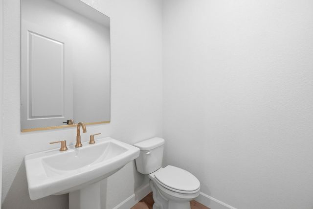 4530 Dewey Oak Dr, Folsom, CA 95630