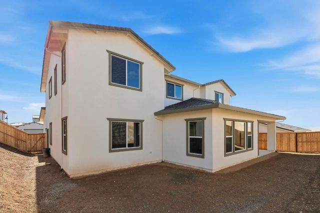 4530 Dewey Oak Dr, Folsom, CA 95630