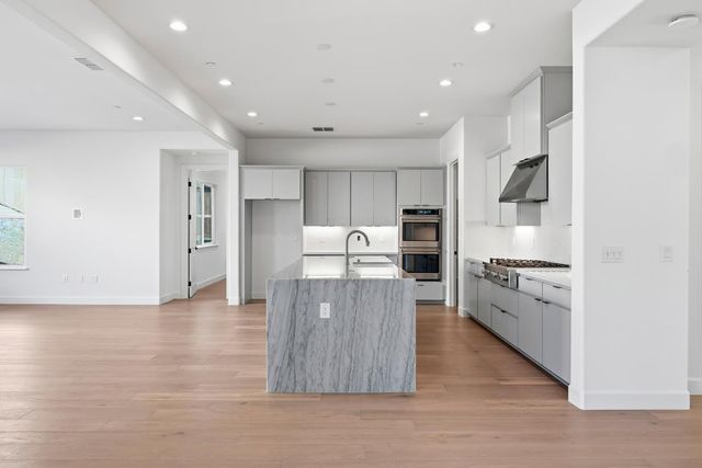 4530 Dewey Oak Dr, Folsom, CA 95630