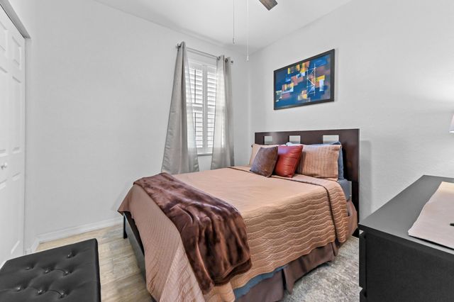 3043 Grandiflora Drive, Greenacres, FL 33467