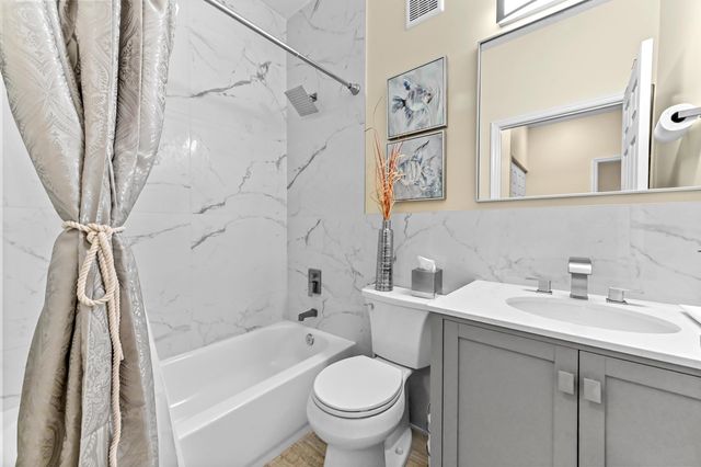 3043 Grandiflora Drive, Greenacres, FL 33467