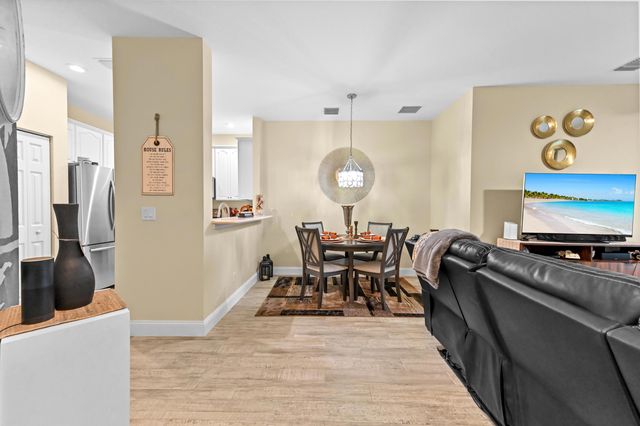 3043 Grandiflora Drive, Greenacres, FL 33467