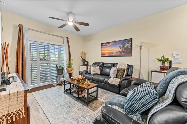 3043 Grandiflora Drive, Greenacres, FL 33467