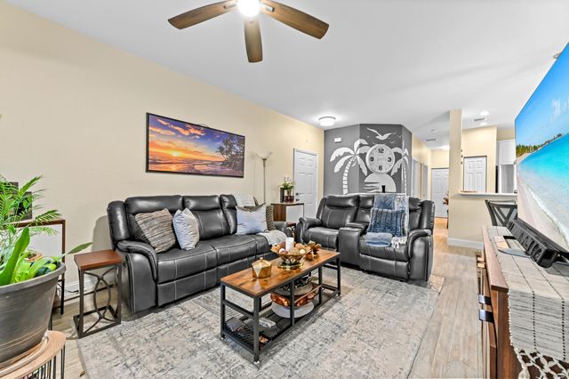 3043 Grandiflora Drive, Greenacres, FL 33467