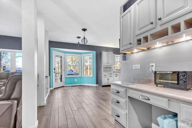 1004 W Burma Road, Bloomington, IN 47404