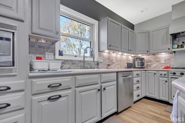 1004 W Burma Road, Bloomington, IN 47404