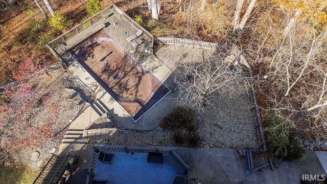 1004 W Burma Road, Bloomington, IN 47404