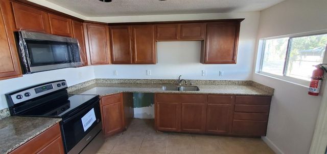 500 MASSACHUSETTS AVENUE, St Cloud, FL 34769