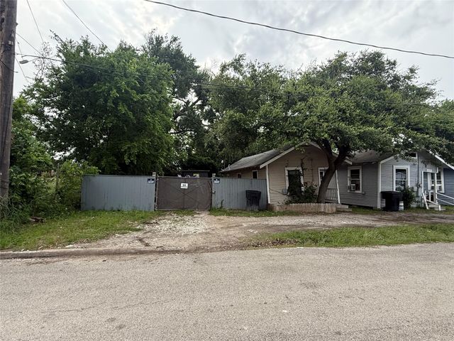 1715 Granger Street, Houston, TX 77020