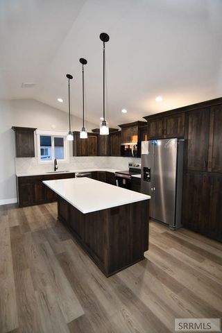 4042 E 152 N, Rigby, ID 83442